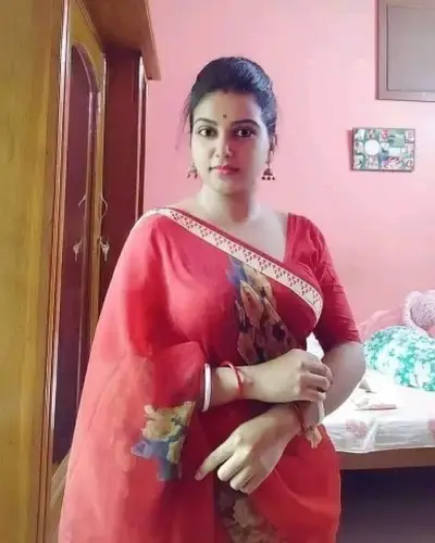 Escorts Bhadgaon
